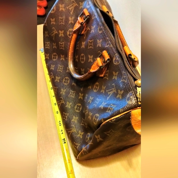 LOUIS VUITTON SPEEDY 35 HAND BAG - Picture 6 of 16